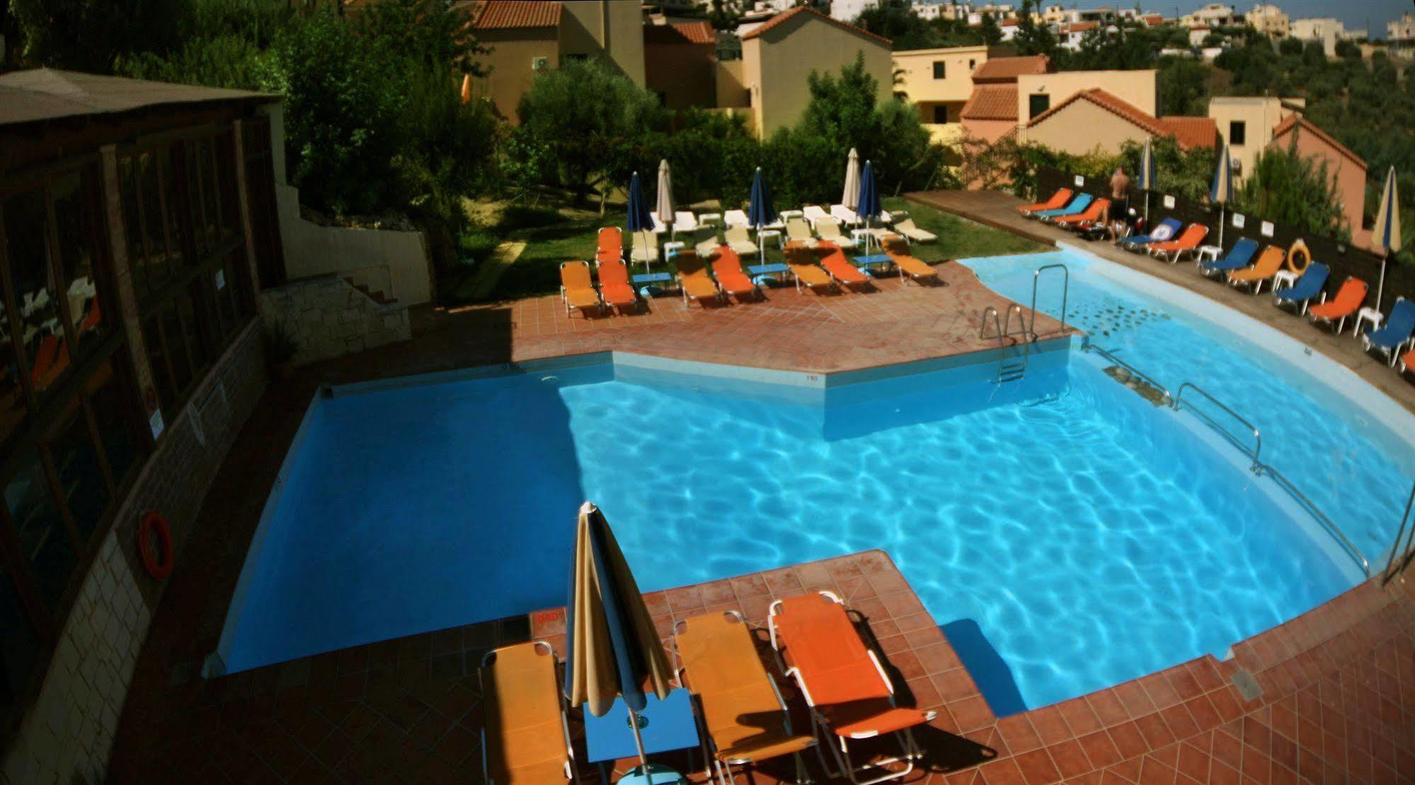 Dream Village Hersonissos  Zewnętrze zdjęcie